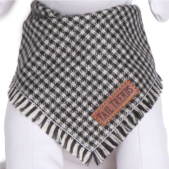 Grey Plaid Frayed for wholesale by Tail Trends