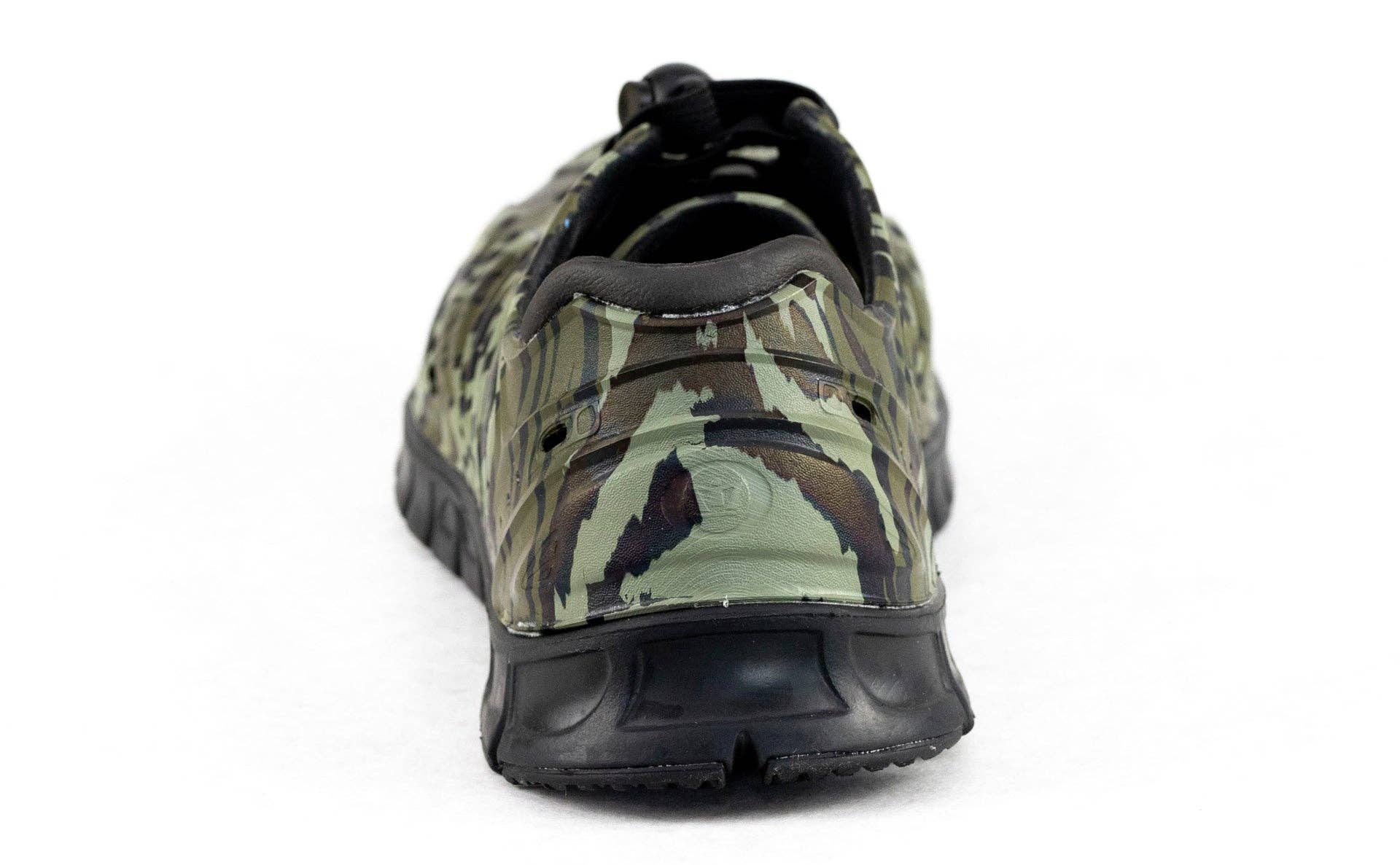 APX Mossy Oak Bottomland Athletic Water Shoes for wholesale on Faire8