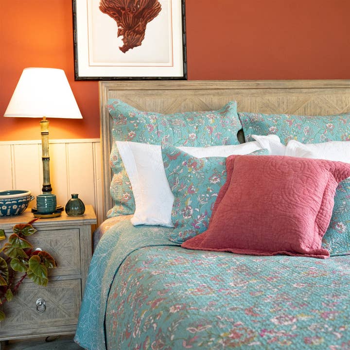 Forever England / Millie Mae – wholesale Quilt – Eloise Duck Egg Bedspread