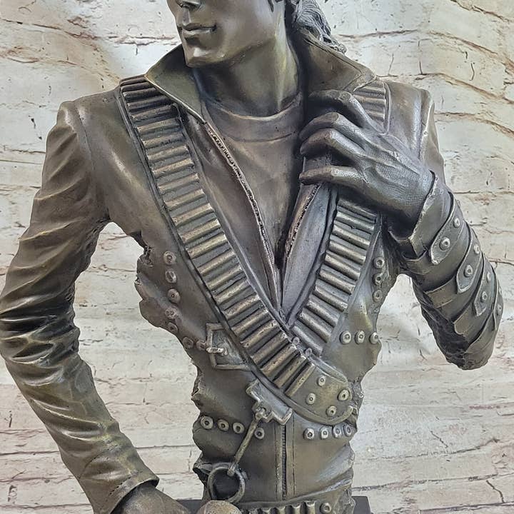 Bronzhaus - Wholesale Sculpture - Michael Jackson Limited Edition Bronze Metal Sculpture "King of Pop" by Aldo Vitaleh5