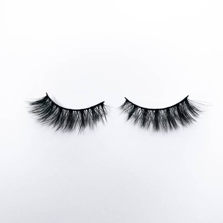 MYLASHXO - Wholesale False/Fake Eyelashes - DREAMY Eyelash