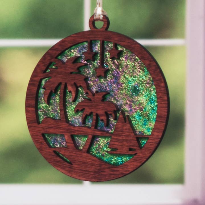 Ornement de palmiers - Bois & Verre pour la vente par Dee Janssen GlassWorks