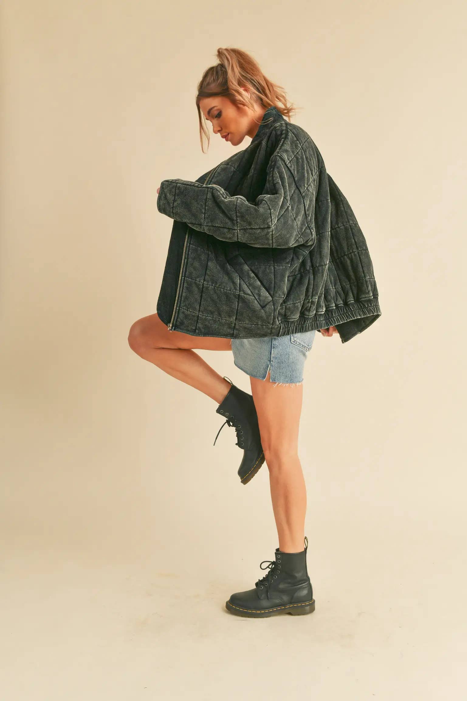 AEMI + CO - Wholesale Puffer Jacket - Women's - 593CK Dixie Jacket11