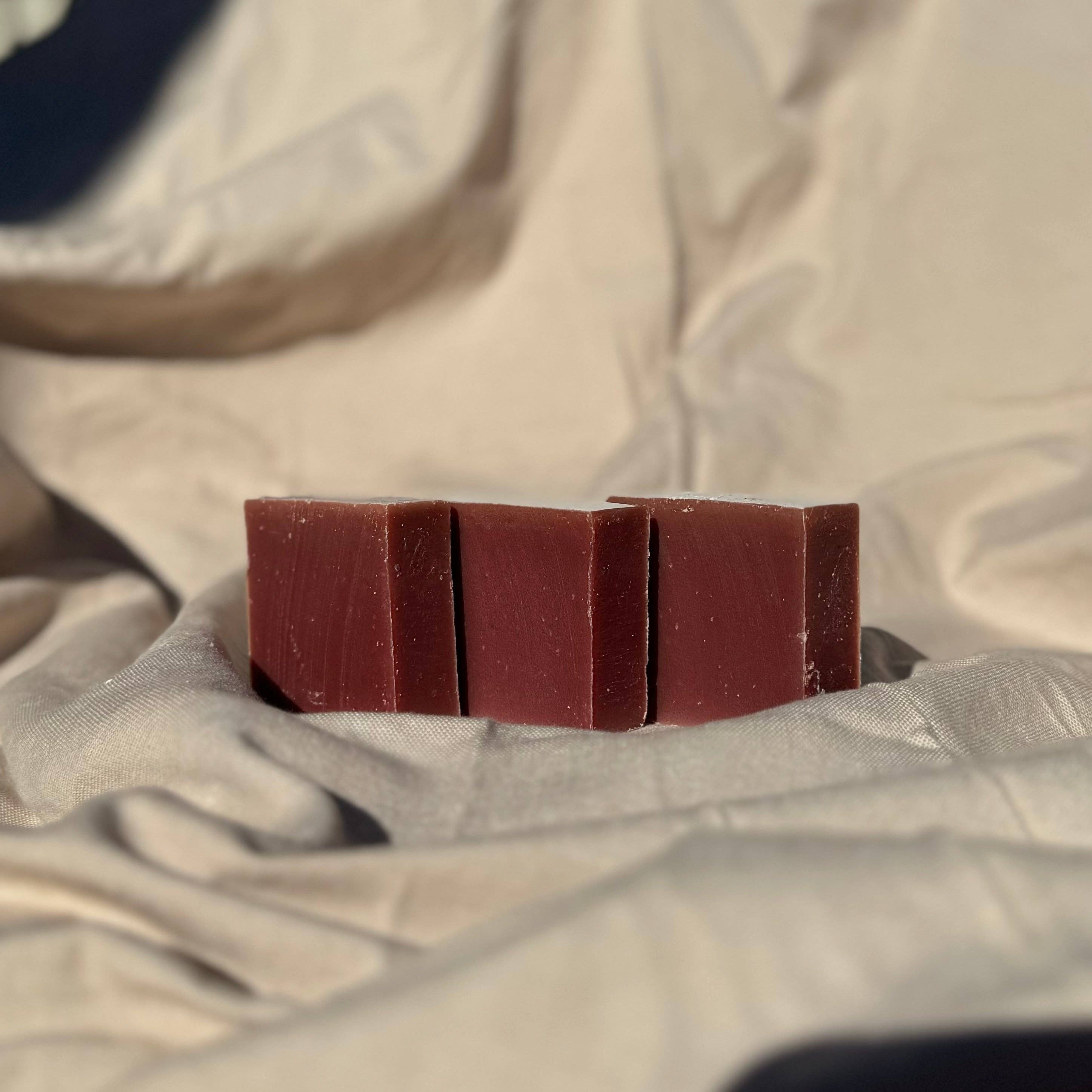 Handmade Soap Club - Wholesale Bar Soap - Cedar Wood & Frankincense Soap Bar3