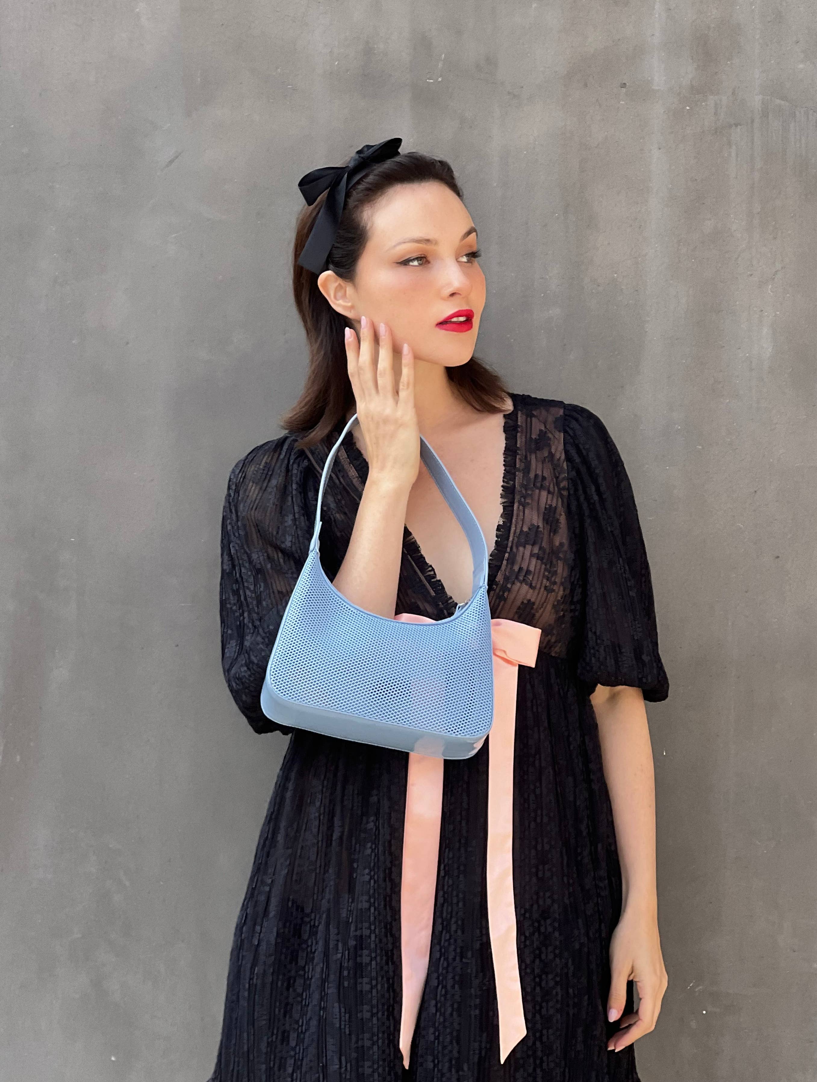 KAYLA+AVA – Großhandel Schultertasche – Damen – CAMILA MESH-SCHULTERTASCHE6