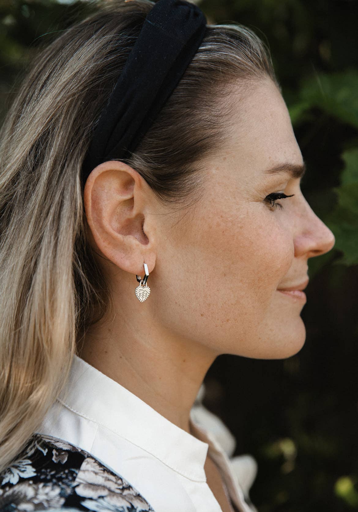 Woidladl - Wholesale Individual Charm/Pendant - WALDLIEBE pendant for hoop earrings in heart shape2