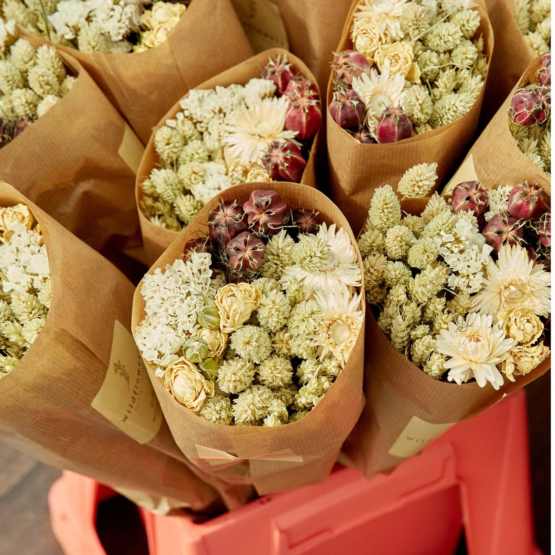 Penny + Clover - Wholesale Dried/Pressed Flowers - Dried Flowers - Market Bouquet - Natural0