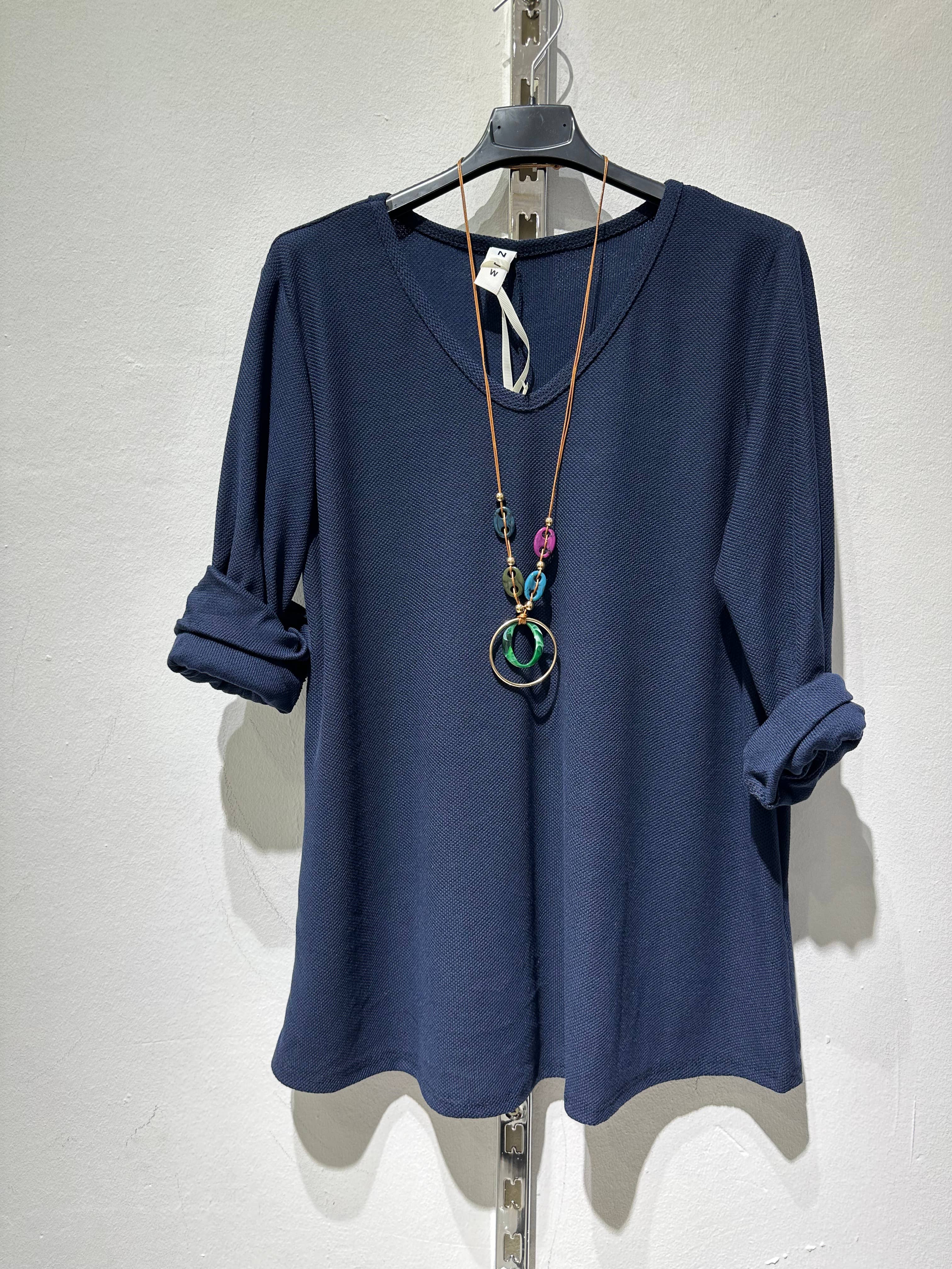 Only Yuan - Wholesale Blouse - Women's - ref 8900 v-neck blouse1