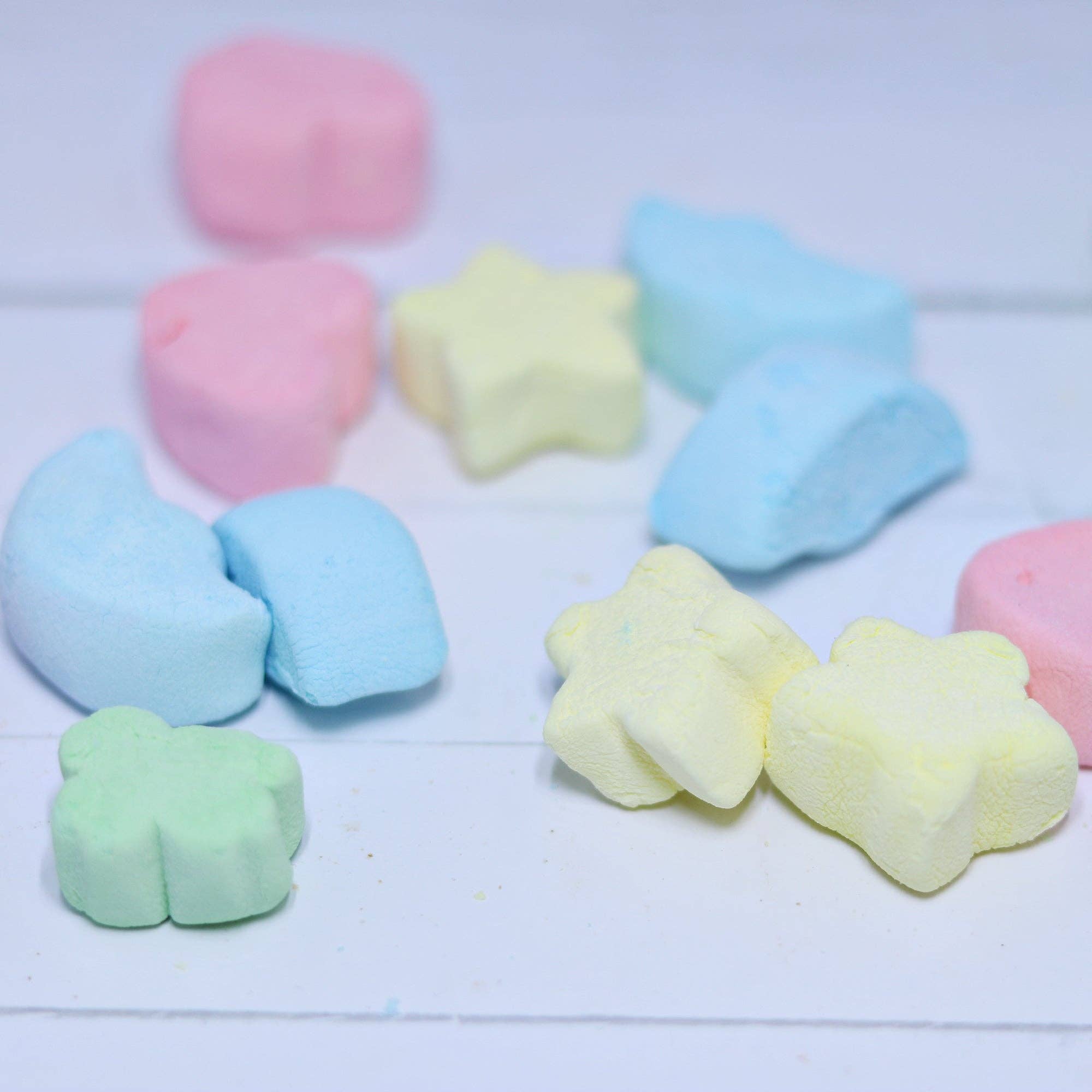 Homesteading in Ohio LLC - Wholesale Marshmallow - Freeze Dried Magic Charms Marshmallows1