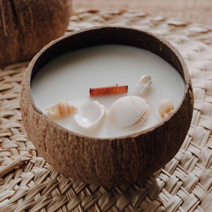 Lumininie - Wholesale Novelty Candle - Frangipani candle0