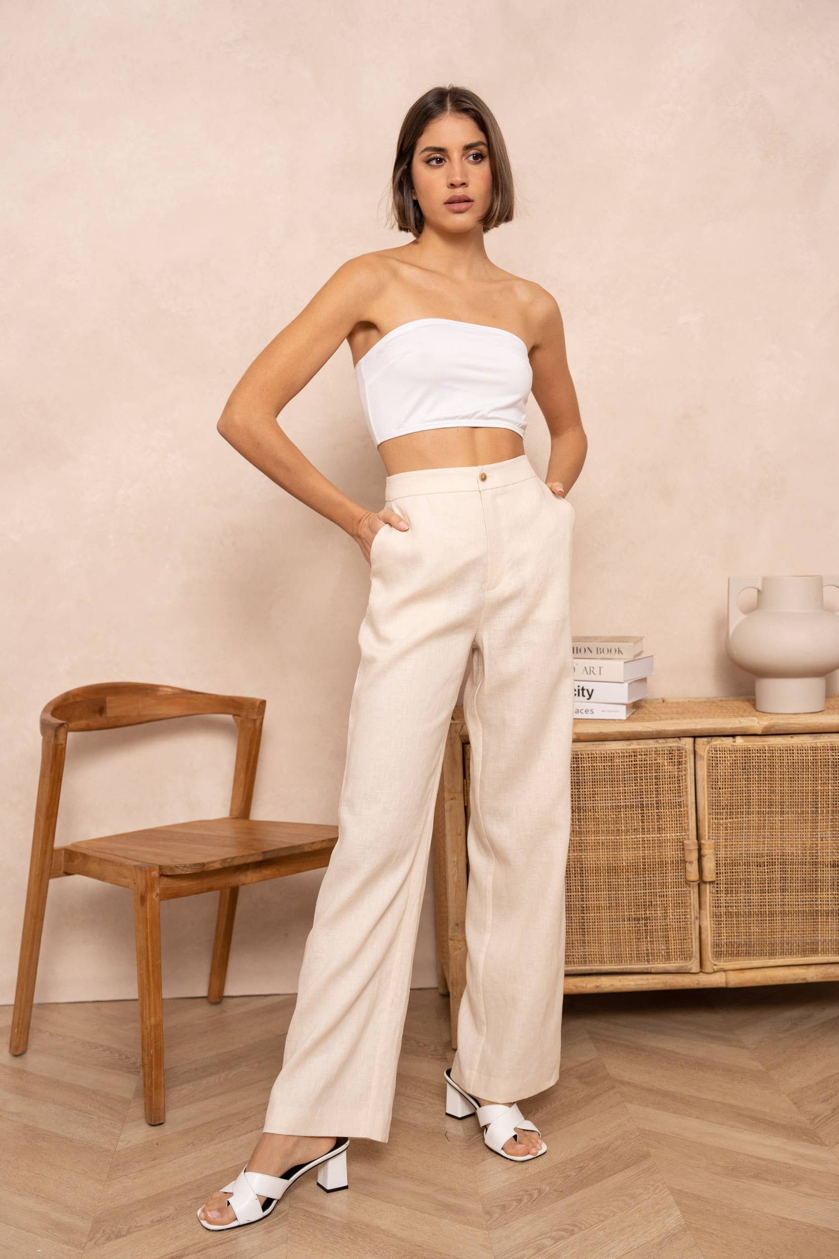 Attentif Paris - Wholesale Pants - Women's - [Linen] Plain straight trousers in premium quality linen21