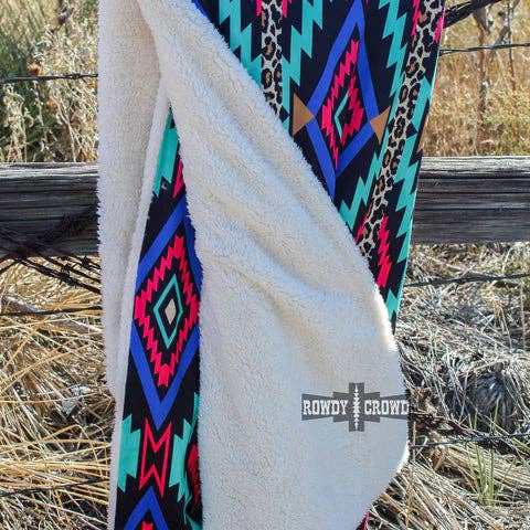 Cedar Hill Country Market - Wholesale Throw Blanket - Bed & Boujie Western Style Aztec Blanket