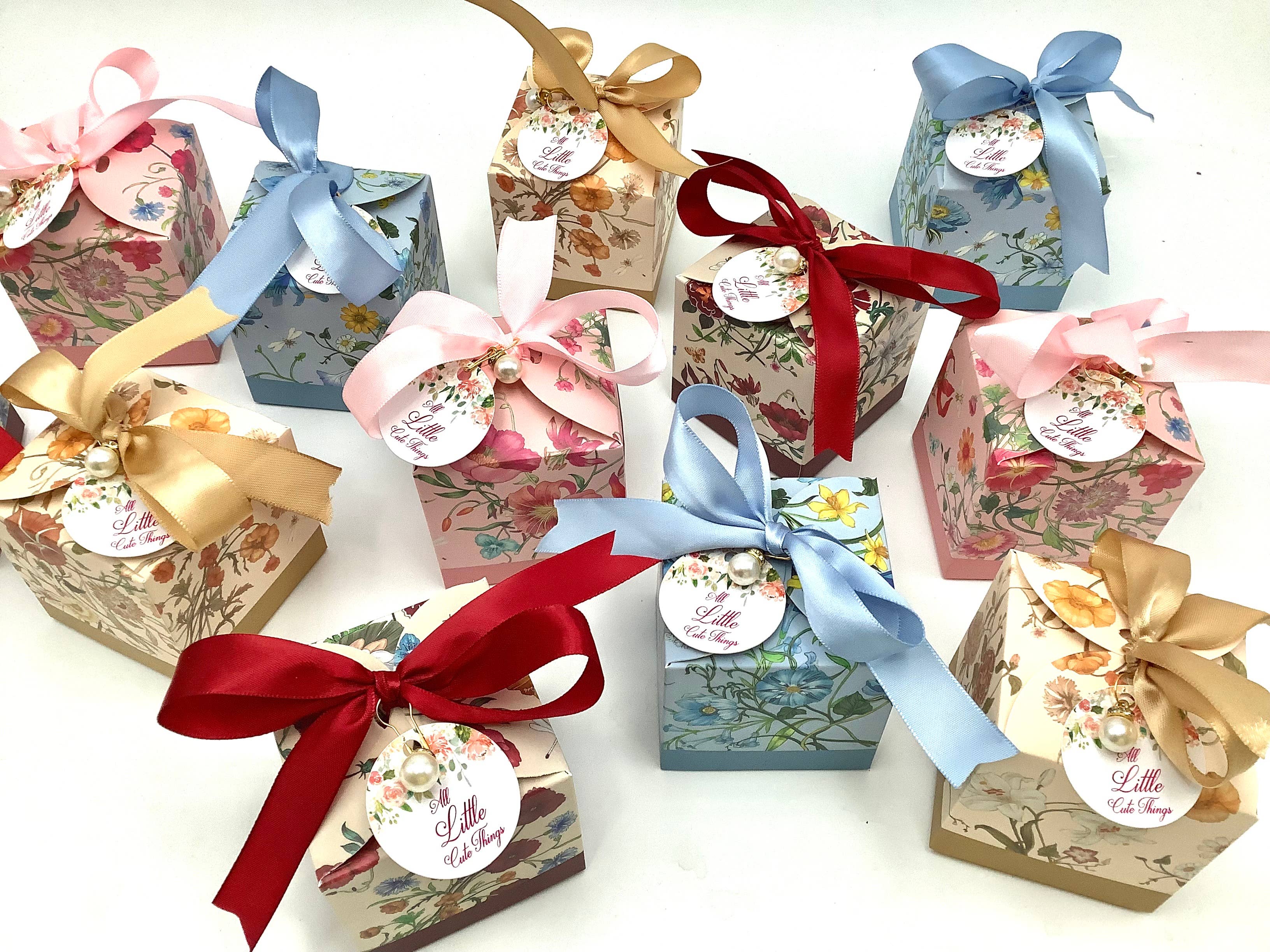 All Little Cute Things - Vendita all'ingrosso Tè in bustine - Bellissima Scatola di Tè Floreale. Tè Nero con Bustina di Petali di Rosa1