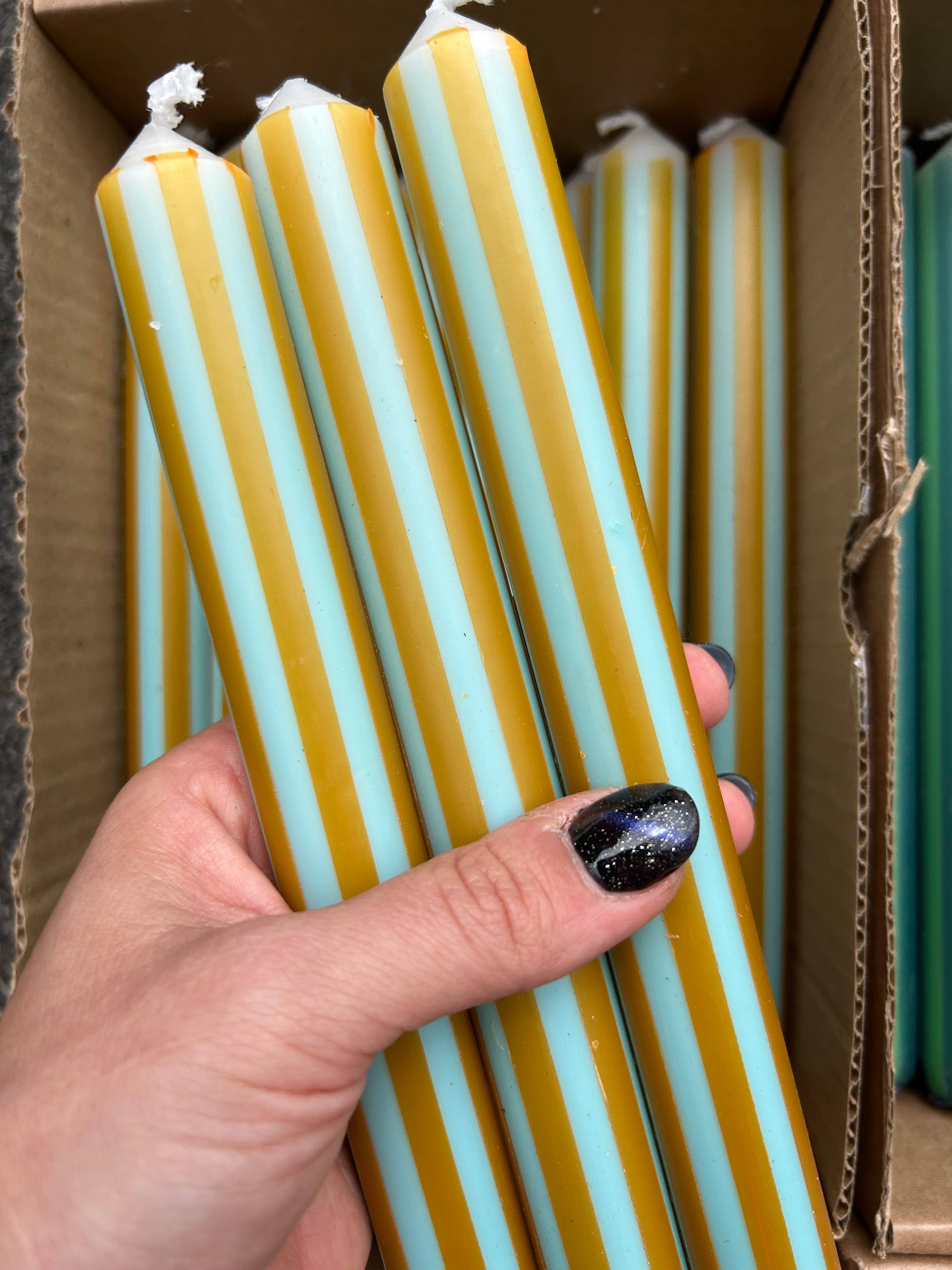 The Colour Emporium - Wholesale Tapered candle/candlestick - Pinstripe Candle individual13