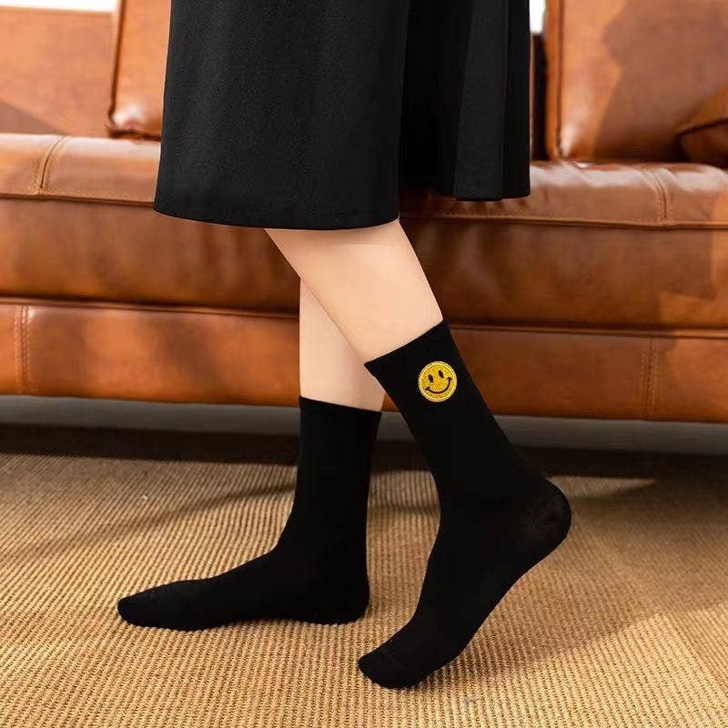 Shop Lev – wholesale Socks – Women's – Women happy face Patch Crew Cotton Socks14
