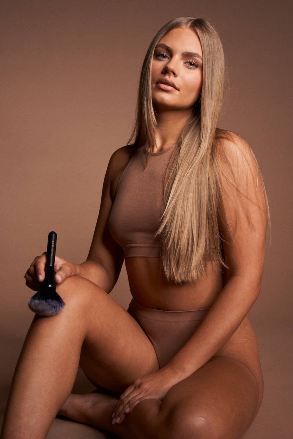 Naked Glow – wholesale Body Brush – The Body Brush1