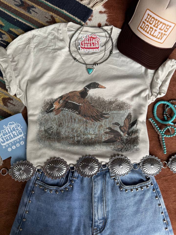 Vintage Duck Graphic Tee for wholesale by Wild Junkie