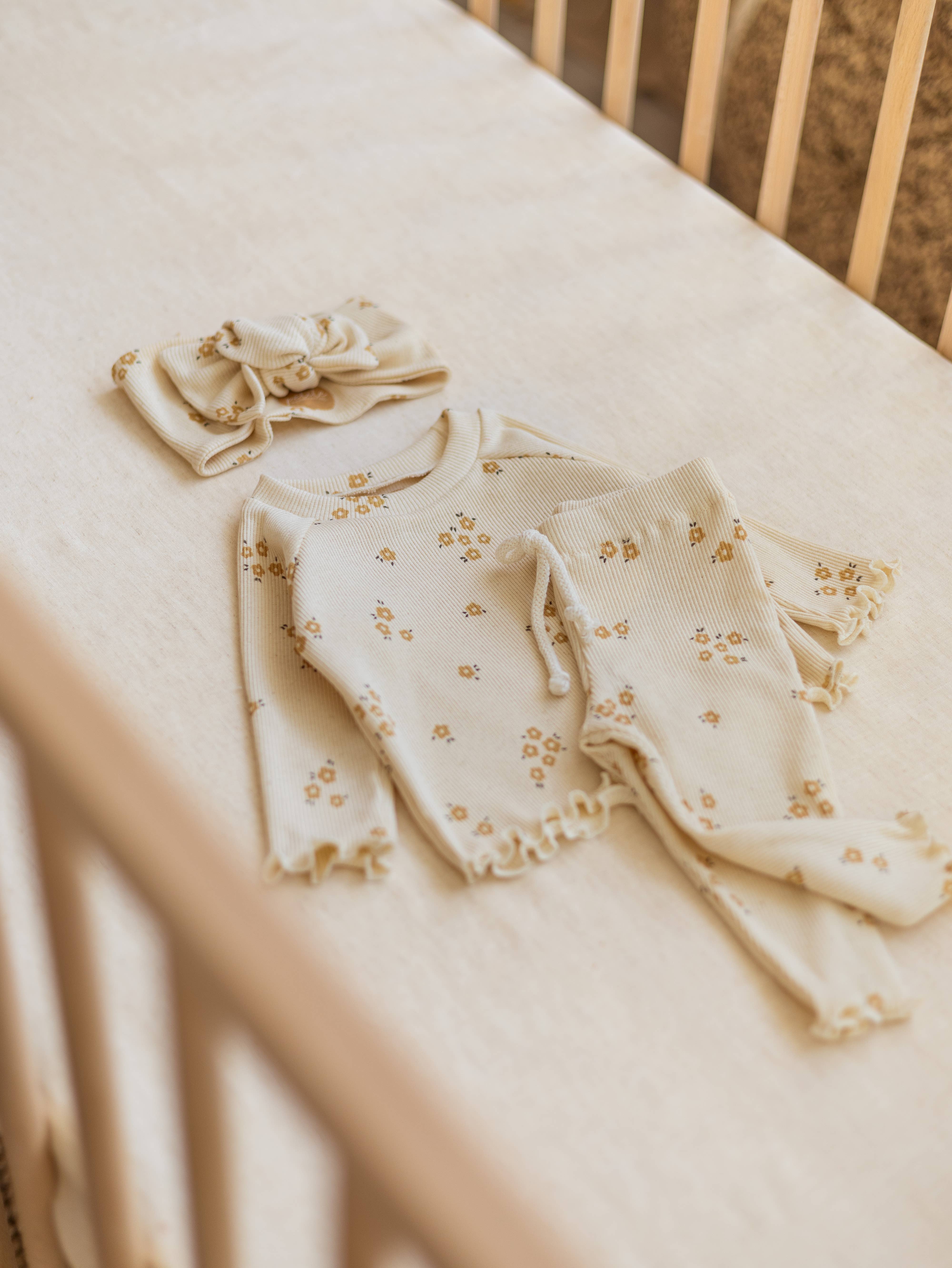 PETITE EvelinaApparel - Wholesale T-Shirt - Kids - Long Sleeve Tee/ Natural Tiny Flowers4