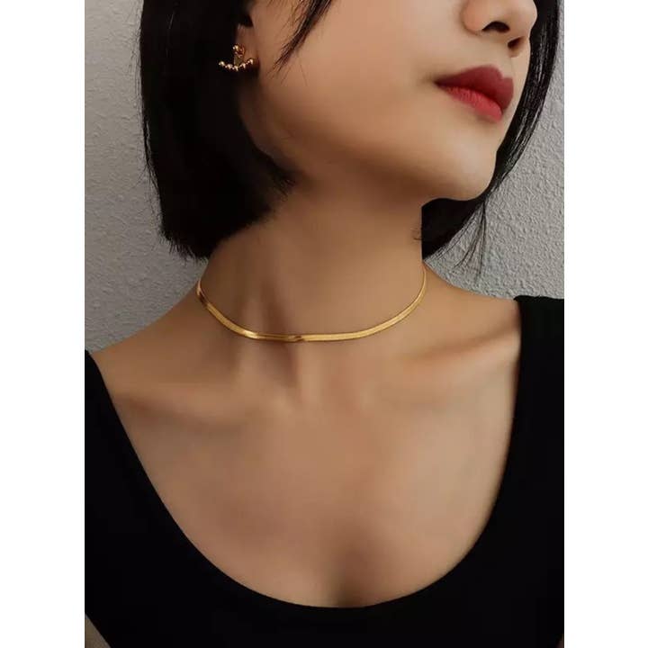 C.J.ROCKER – Engroshandel Led/kæde halskæde – Guld flad slange kæde halskæde1