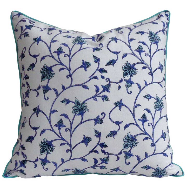 Funda de cojín con estampado de bloques azules con ribetes florales para venta al por mayor de Ayras World