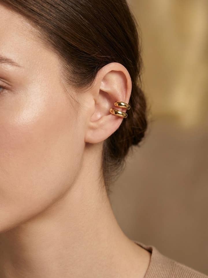Earcuffs aus Edelstahl 124AQ535 für den Großhandel von BYREN | ÉLINE L'ATELIER