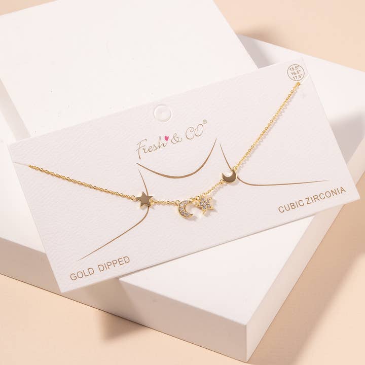 Collier Pendentif/Charme Lune et Étoiles CZ Collier Or pour la vente par Verita Lane