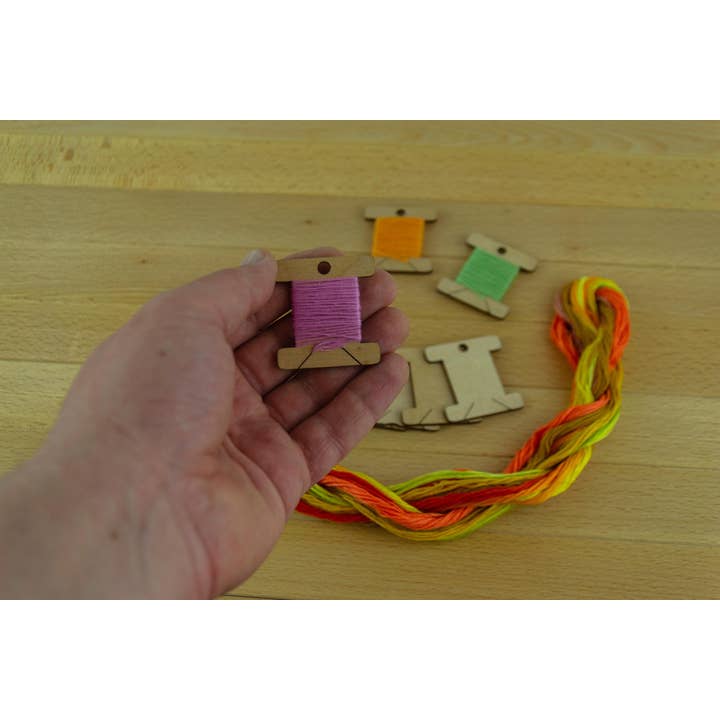 Embroidery craft - Wholesale Craft supplies - Wooden thread bobbins embroidery floss organizers BB-0015