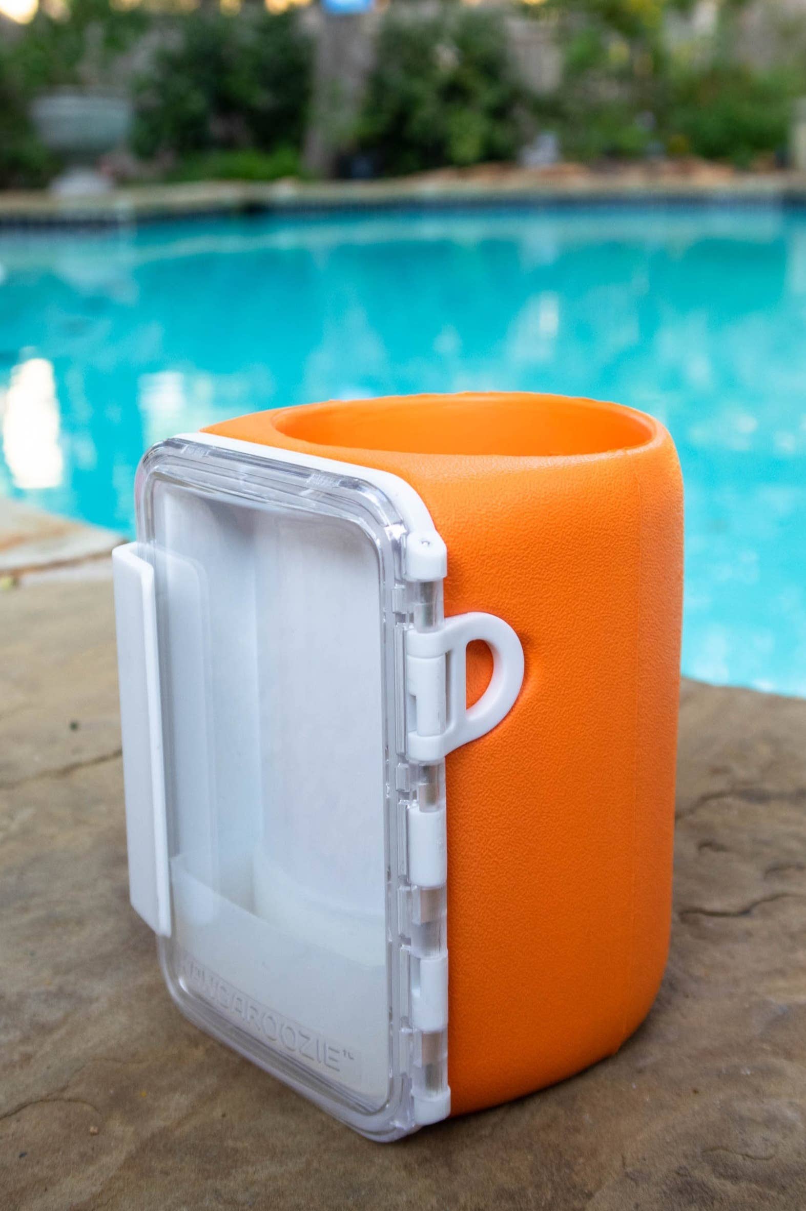 Kangaroozie - Wholesale Drink Huggers & Koozies - Kangaroozie (for regular cans) - Koozie with Pocket3