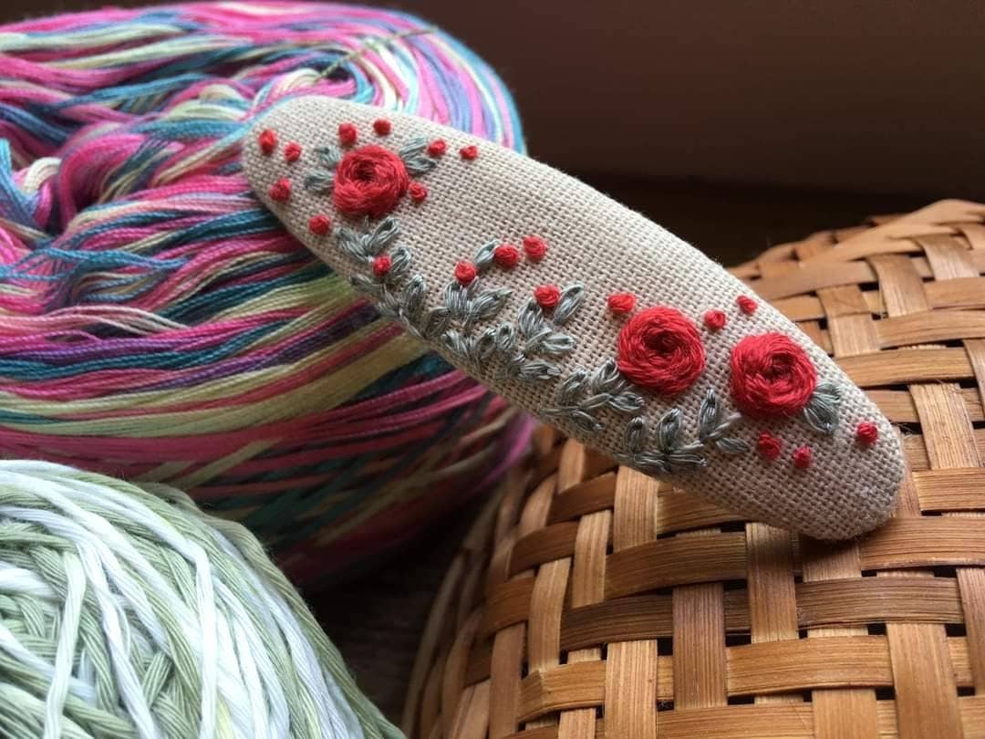 Quince Fables - Wholesale Barrette - Women's - Flower Garden Embroidered Hair Barrette, Collection Grace🪡1