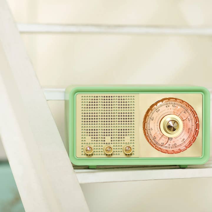 Green Original â…¢ Vintage Multimedia FM/AM Radio Bluetooth Speaker for wholesale on Faire