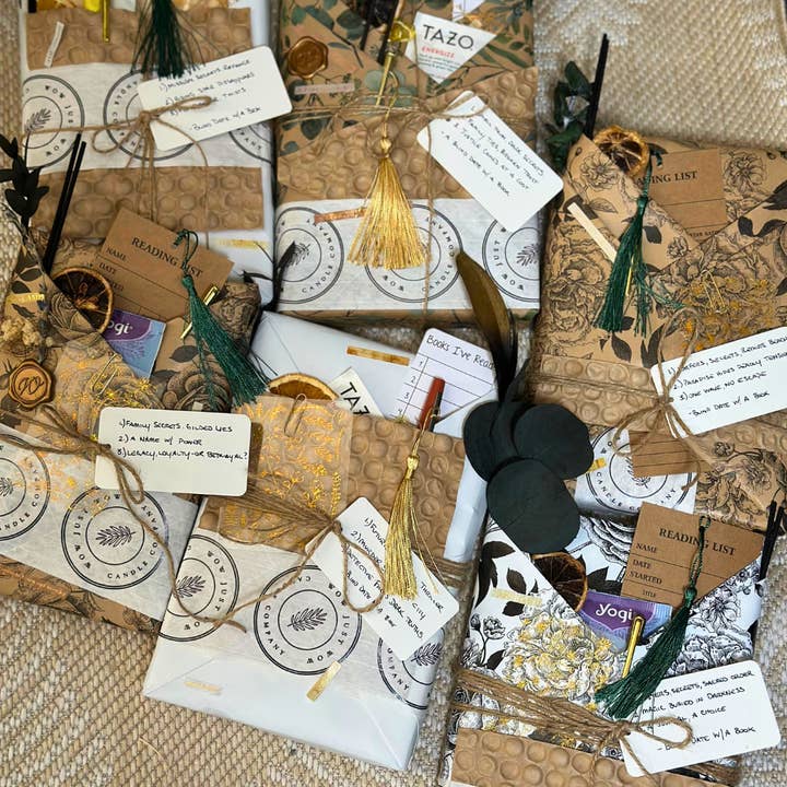 Wow Just Wow Candle Co - Wholesale Display Book - Blind Date with a Book Includes New Novels & Treats1