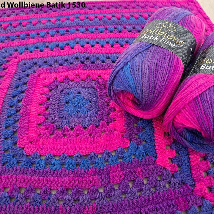 Wollbiene - Wholesale Yarn - Wool Bee Batik Fine Gradient Wool 100g27