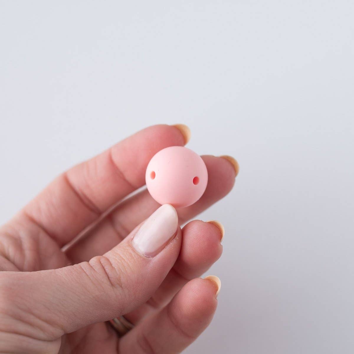 Cara & Co Silicone Craft Supply - Vente Perle - Perles rondes en silicone à double trou4