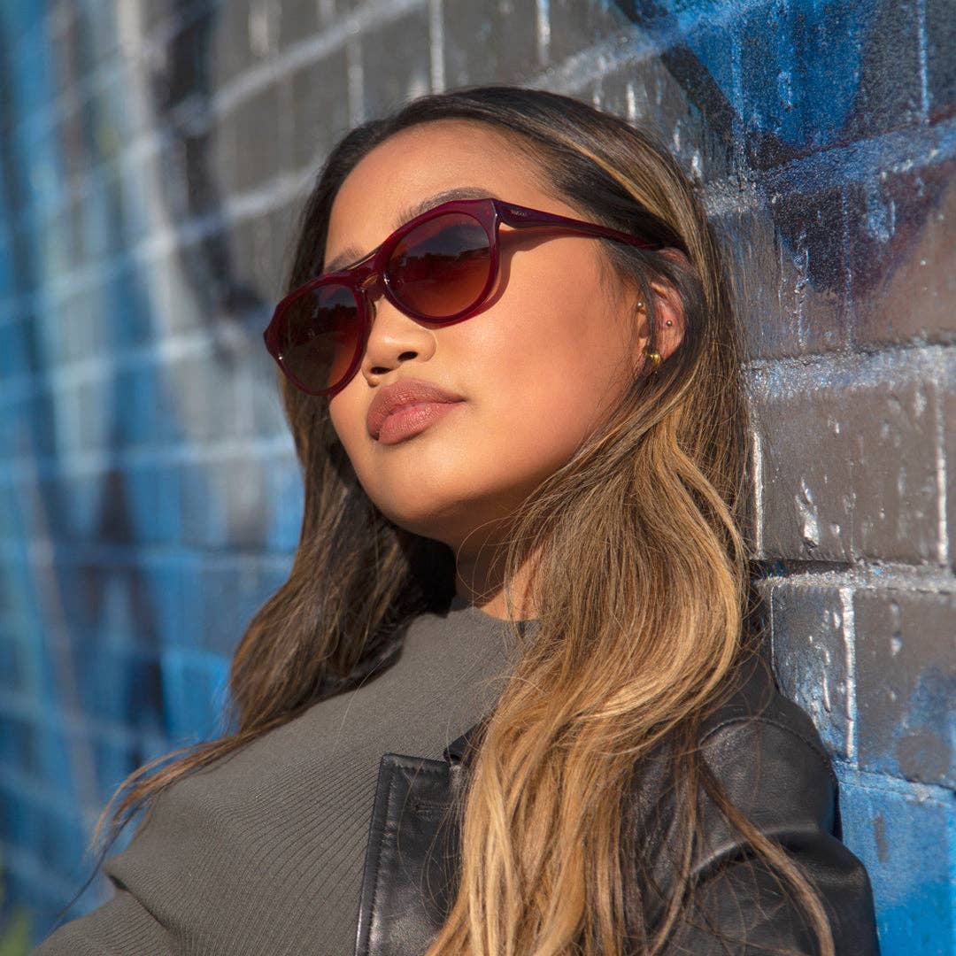 Yunizon Eyewear - Wholesale Sunglasses - Women's - Avec5