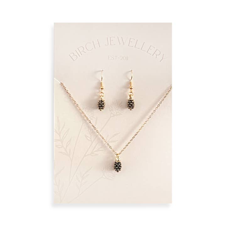 Parure de bijoux Pine Cone pour la vente par Birch Jewellery