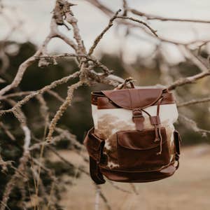 Stunning Leather Cowhide Diaper Bag Cowhide Purse Fringe Purse Western  Diaper Bag Cowhide Travel Bag