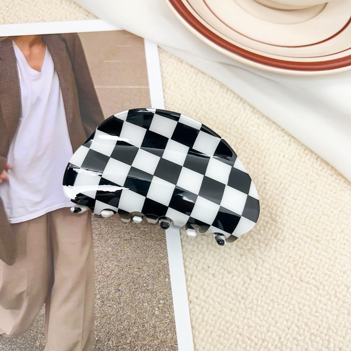 ACCITY - Wholesale Hair Clip - Women's - Checkerboard Hair Claw – Candy Color Acetate Look_CWMM100849