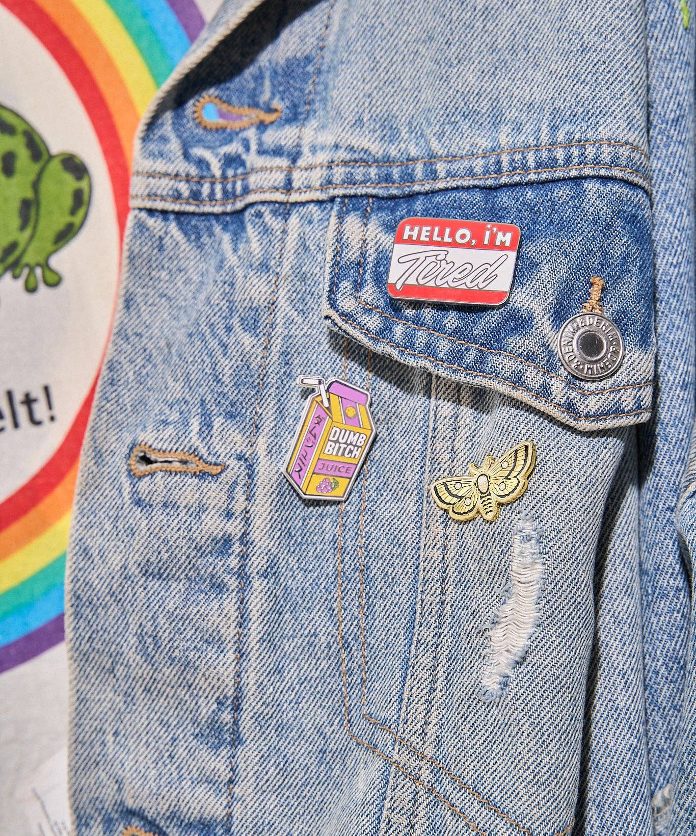 Strike Gently - Wholesale Lapel Pin/Button - Juice Pin1