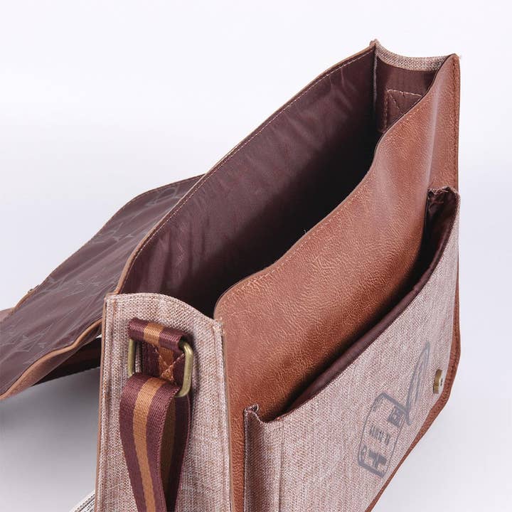 Mastoys, S.L. - Wholesale Shoulder Bag - Unisex - HARRY POTTER SATCHEL BAG - 2100003164