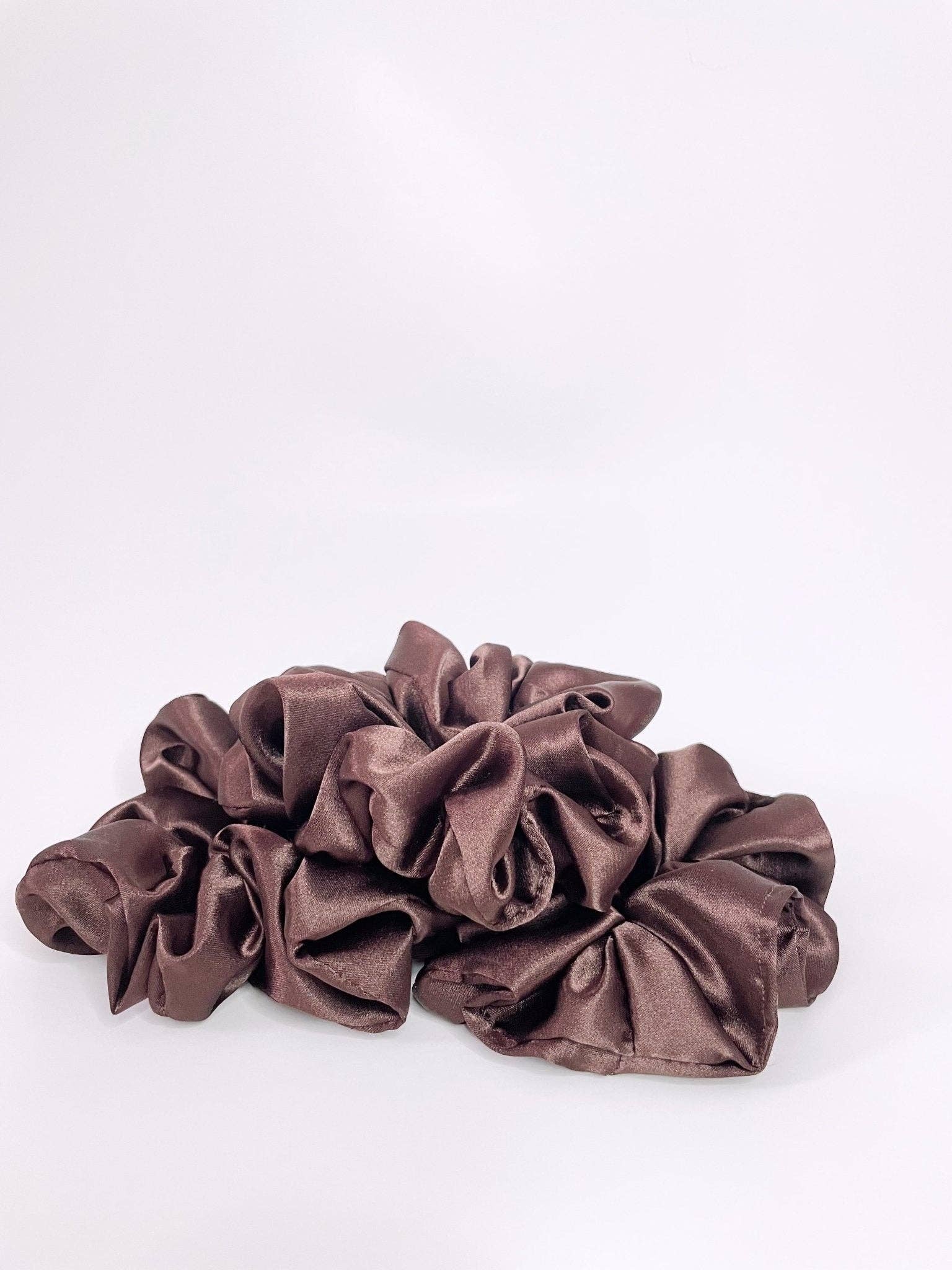 Beyond Scrunchies - Wholesale Scrunchie - Dames - ESPRESSO - Zijde Scrunchie met moerbei5