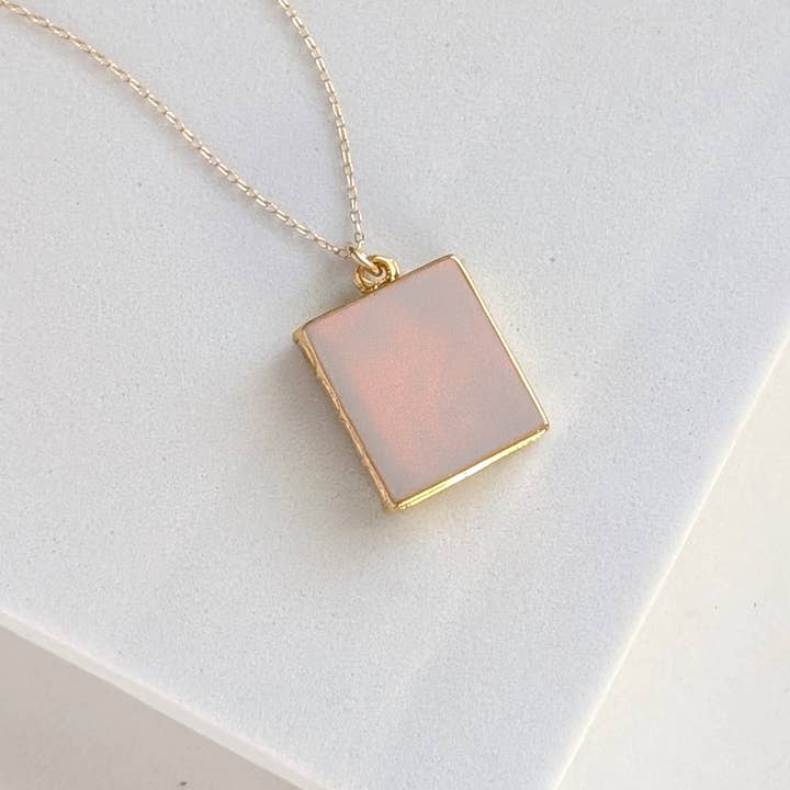 Nuance Jewelry - Wholesale Pendant/Charm Necklace - "Glow of the Everflame" Necklace3