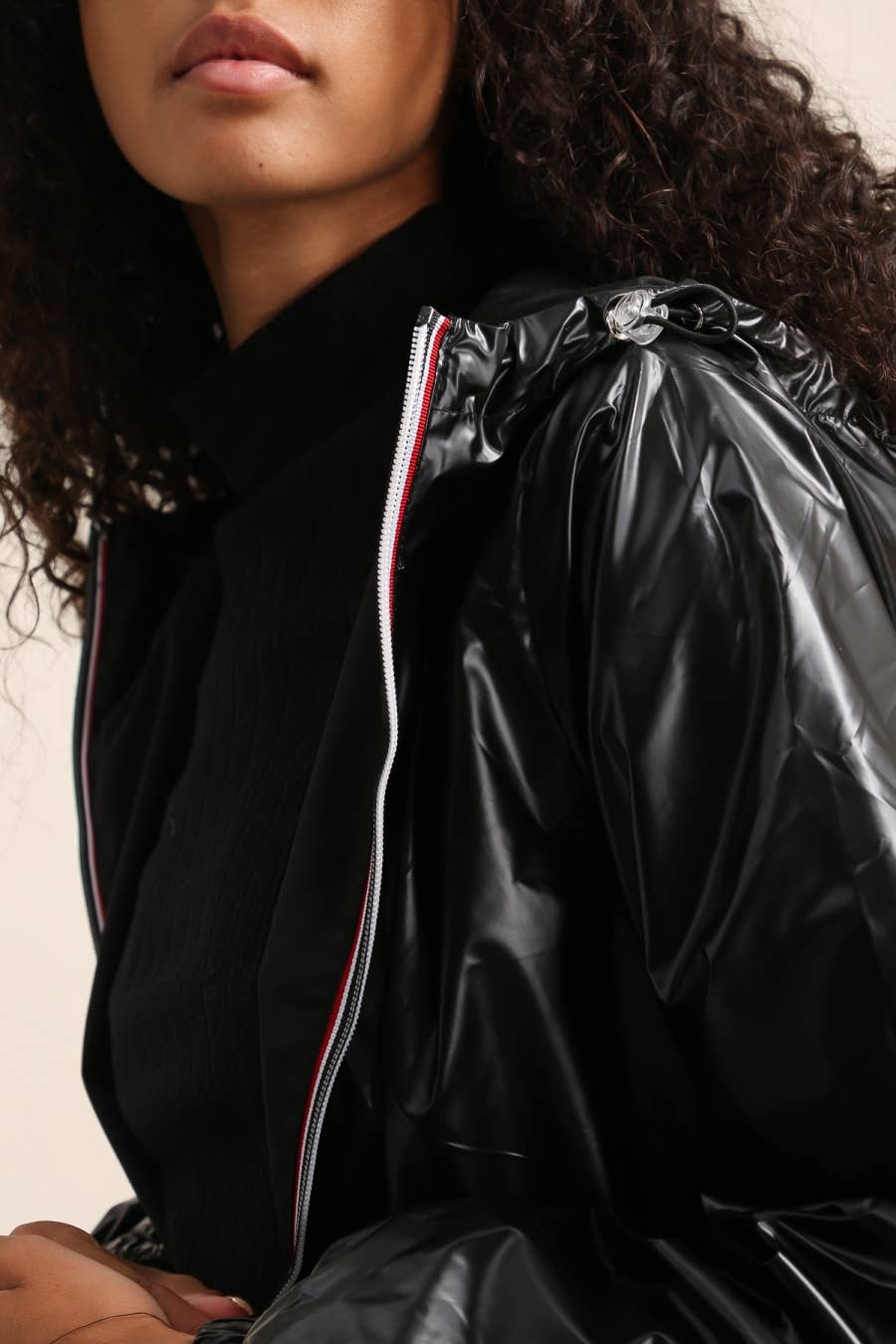 Attrait Paris - Wholesale Raincoat - Women's - Long reversible hooded waterproof jacket1