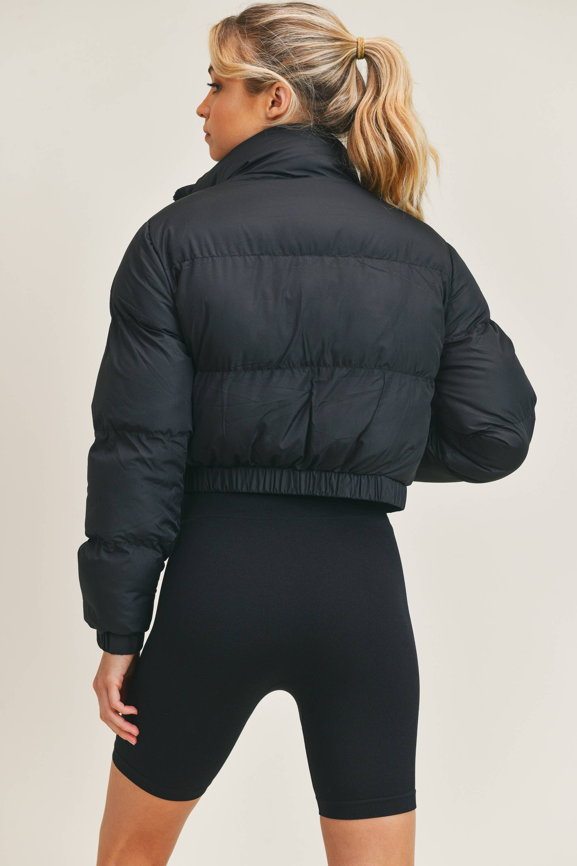 ANWND – Puffer Jacket - Mulher por atacado – Jaqueta Puffer Curta Acolchoada6