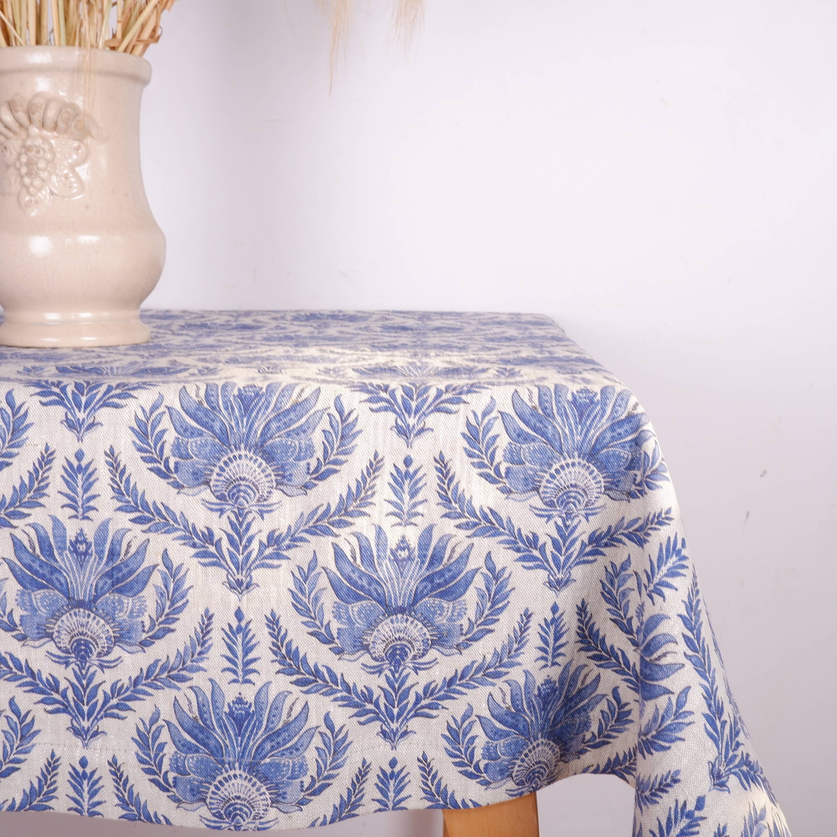 NorraVilla – wholesale Tablecloth – Linen Tablecloth in French block print on oatmeal linen5