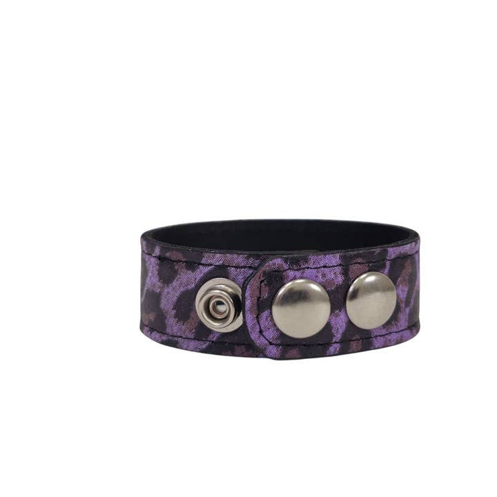 Funk Plus - Wholesale Bangle Bracelet - BC100CHEETAH GENUINE LEATHER LEOPARD CUFF SNAPPED BRACELET4