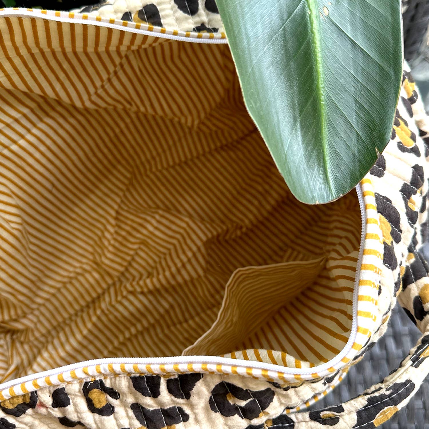 kikooni - Vendita all'ingrosso Sacca da viaggio - Donna - Borsa grande in cotone fatta a mano « oh Leo »4