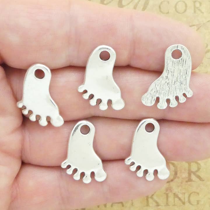Treasure Island Jewelry - Wholesale Individual Charm/Pendant - 6 Baby Footprints Charm Silver by TIJC SP1981