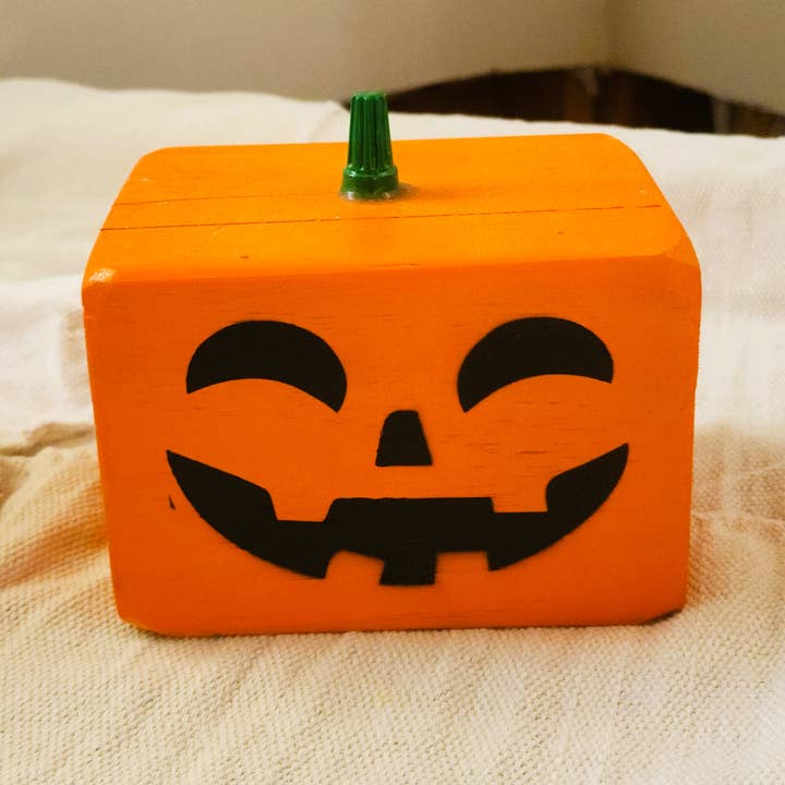 Fiddler's Green Wood Working – wholesale Dekorativ statyett – Halloween-figurer4