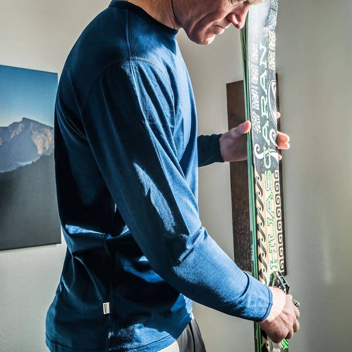 Runners Essentials by Without Limits - Wholesale T-Shirt - Men's - Midweight - Chocorua Men's Crew 100% Merino Wool46