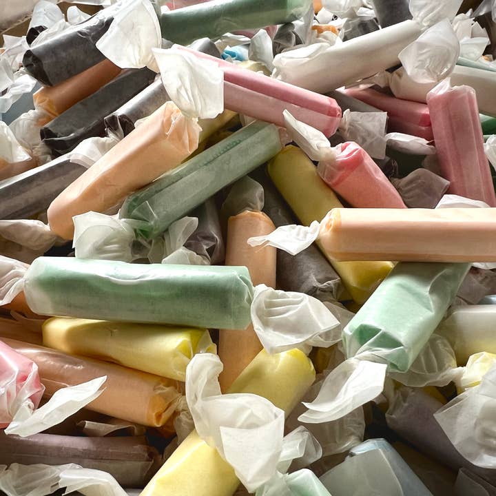 O'Shea's Candies Sweet Shop - Wholesale Taffy - Nostalgic Old Fashioned Salt Water Taffy Logs 🪵 3# BULK Bag2